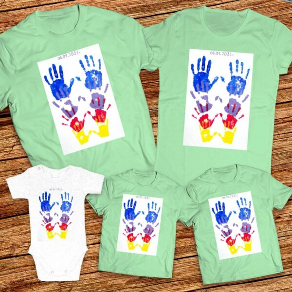 Тениски с щампa с детска рисунка на Селин Танер Бекир на 7г. от гр. Кърджали