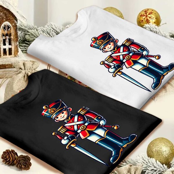 Тениски за 2-ки с Играчка Коледно Войниче - Image 3
