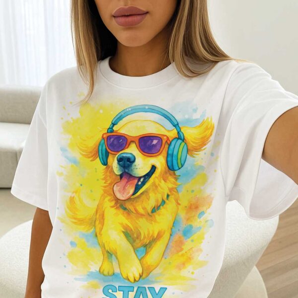 Stay Pawsitive – Unisex OVERSIZED тениска със златен ретривър и слънчево излъчване - Image 8