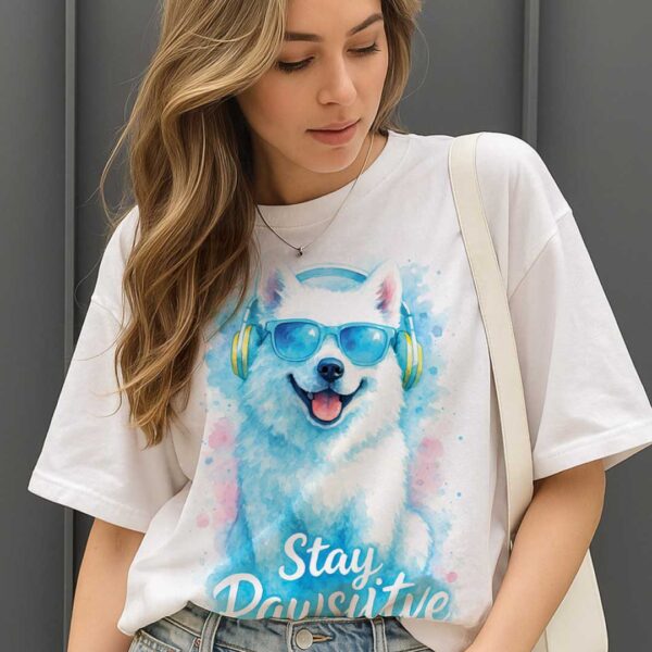 Stay Pawsitive – Unisex OVERSIZED Тениска с бяло куче в сини тонове