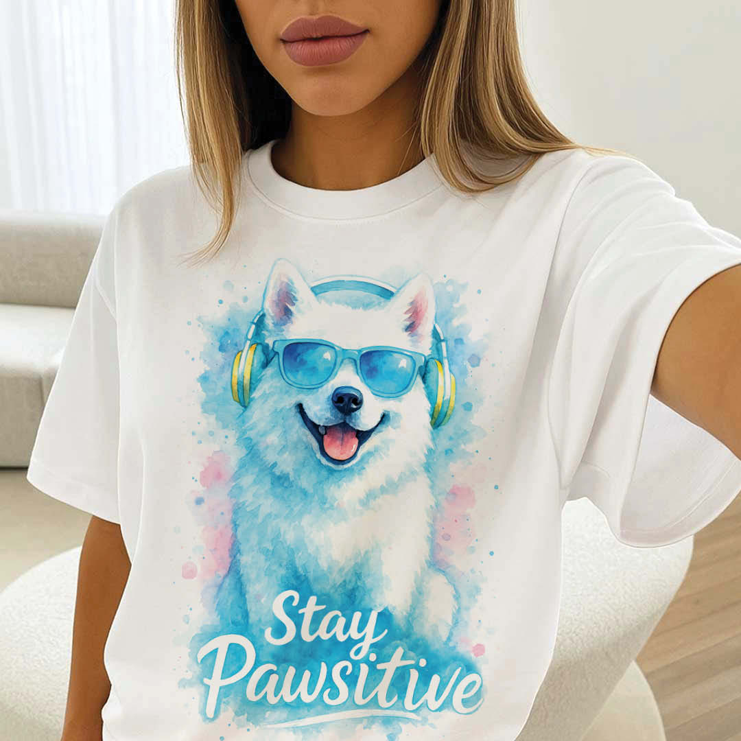 Stay Pawsitive – Унисекс ОВЪРСАИЗ Тениска със Самоед