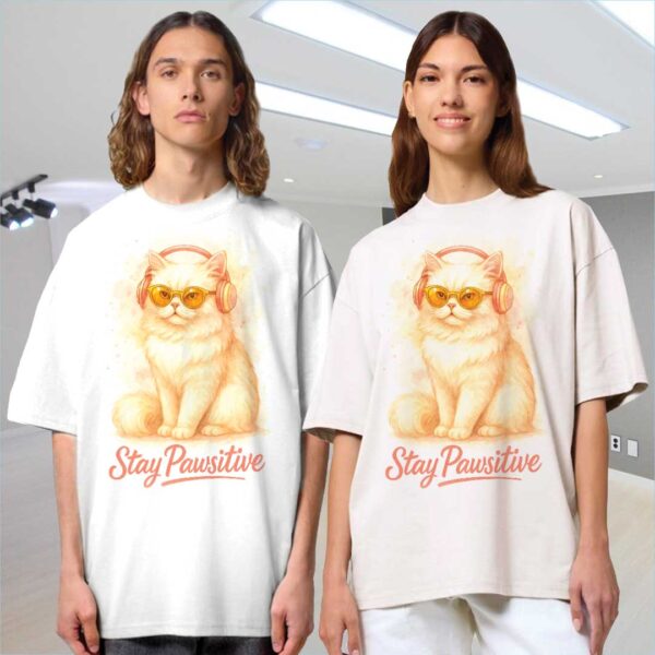 Stay Pawsitive – Unisex OVERSIZED тениска с персийска котка в пастелни тонове - Image 11
