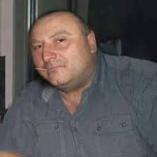 Тениски по поръчка - Класически Българин - Официално партньорство Тениски по поръчка - Класически Българин - Официално партньорство